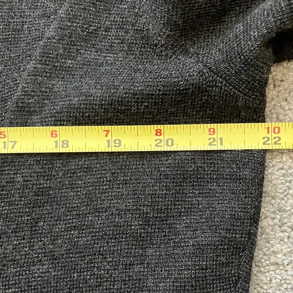 Stunning Eileen Fisher Wool Knit Sweater/Jacket - Picture 5 of 12